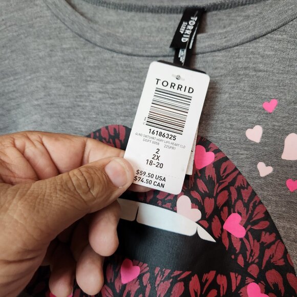 New TORRID 2X Heather Grey Sleep Lounge Sweatshirt Lips Heart Print Super Soft - Picture 6 of 15